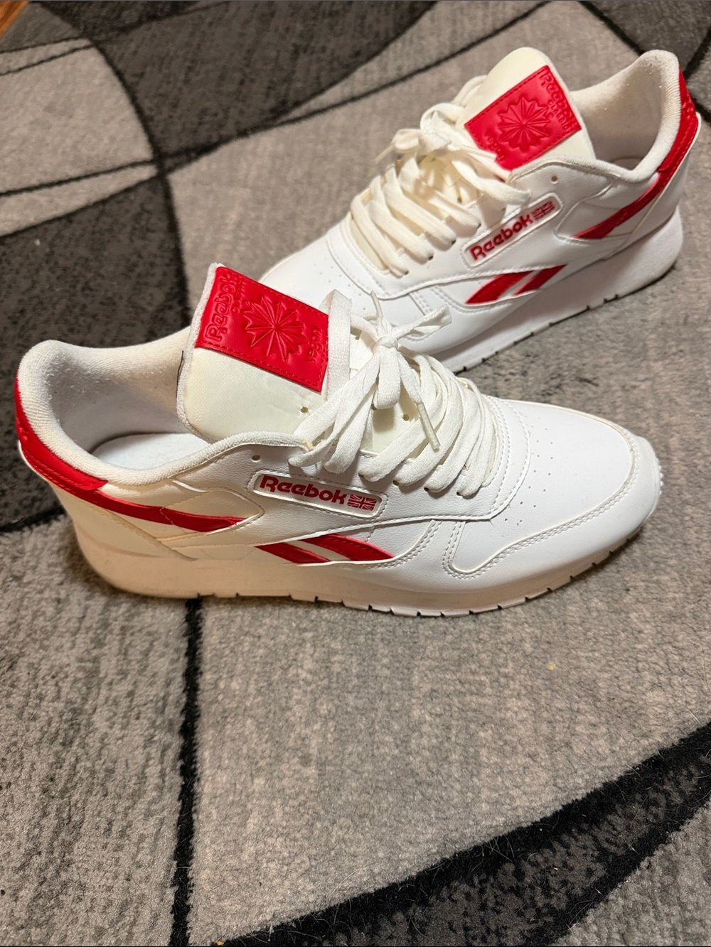 Reebok Retro Sneakers in White and Red